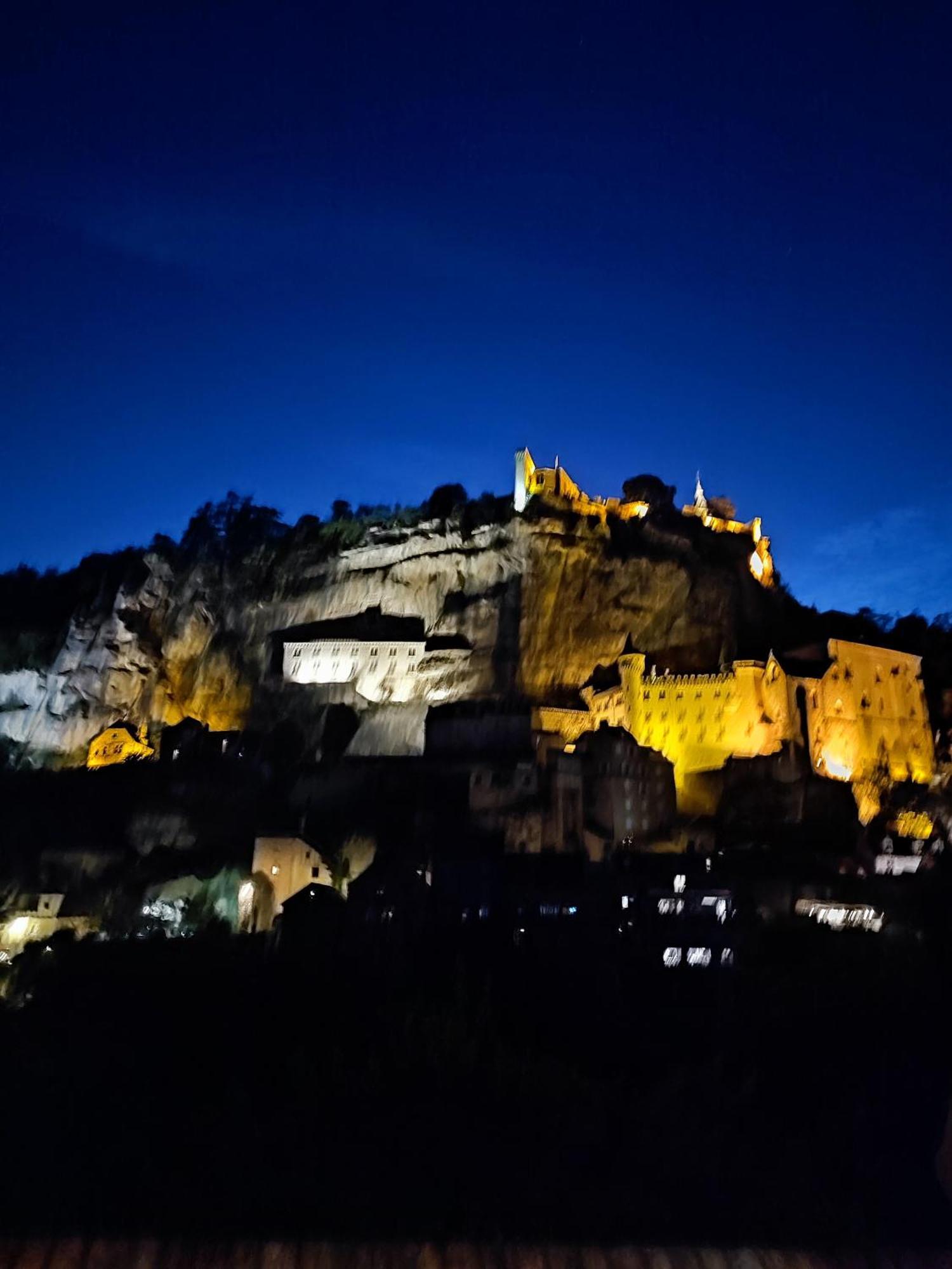 Au Grand Bonheur - Gite Padirac - Rocamadour Miers Chambre photo